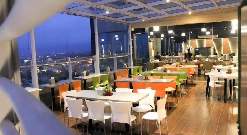 Hermes Palace Hotel Μεντάν Εξωτερικό φωτογραφία