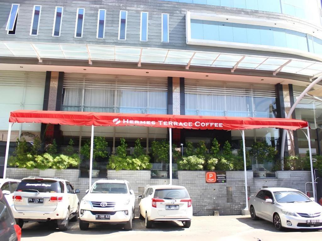 Hermes Palace Hotel Μεντάν Εξωτερικό φωτογραφία